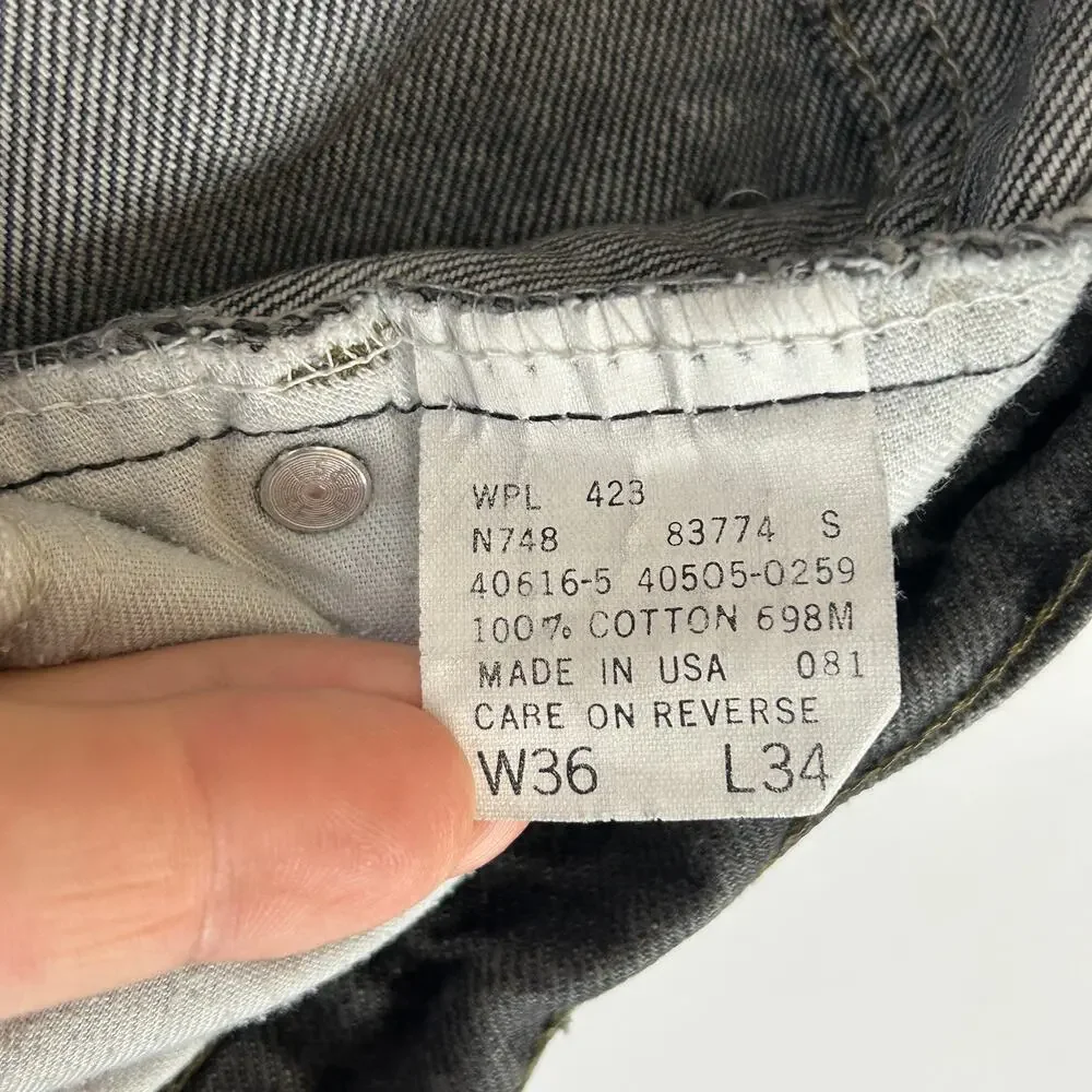 Levi's 505 Regular Fit Jeans Black Vintage 80s Men's Size 36x34 (Measures 34x34)
